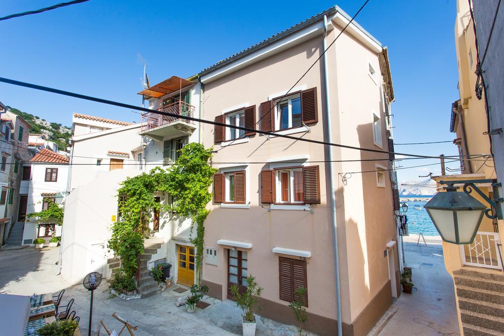 Apartments Sanja Baska  Bagian luar foto
