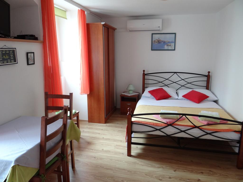 Apartments Sanja Baska  Bagian luar foto
